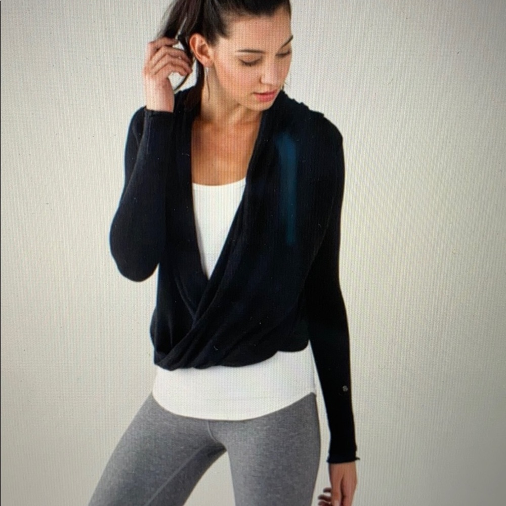 🍋🍋Lululemon Iconic sweater Wrap🍋🍋